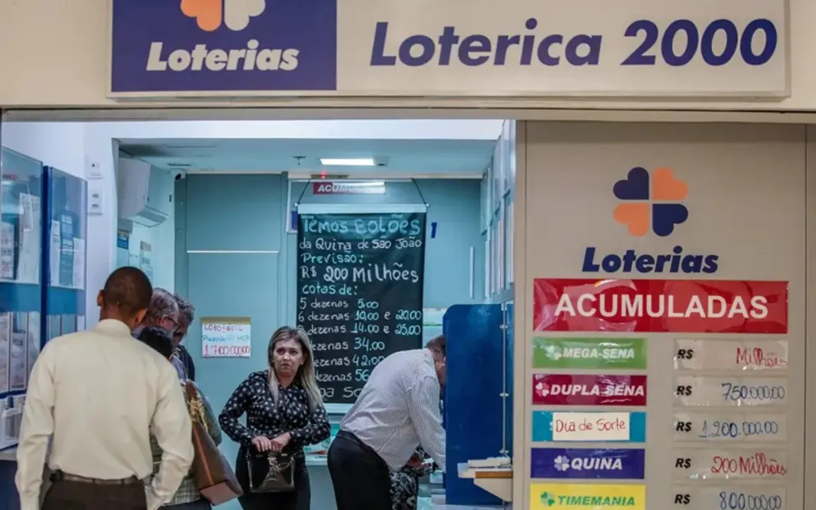 6 apostas da Bahia faturam bolada na Mega-Sena de R$ 185 milhões